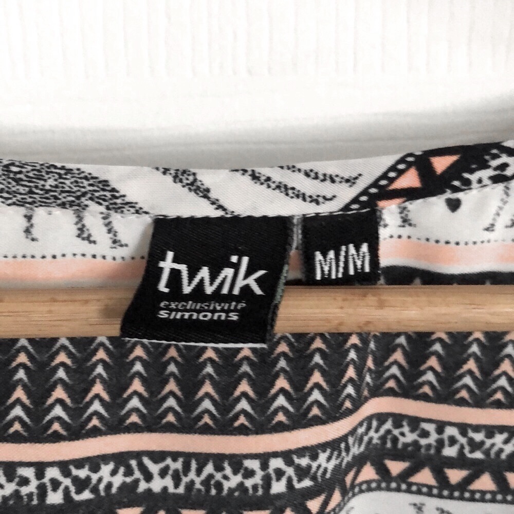 Pattern blouse by Twik from Simons - Picture 3 of 8